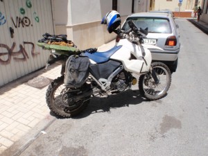 BMW G650X Challenge preparada para le viaje